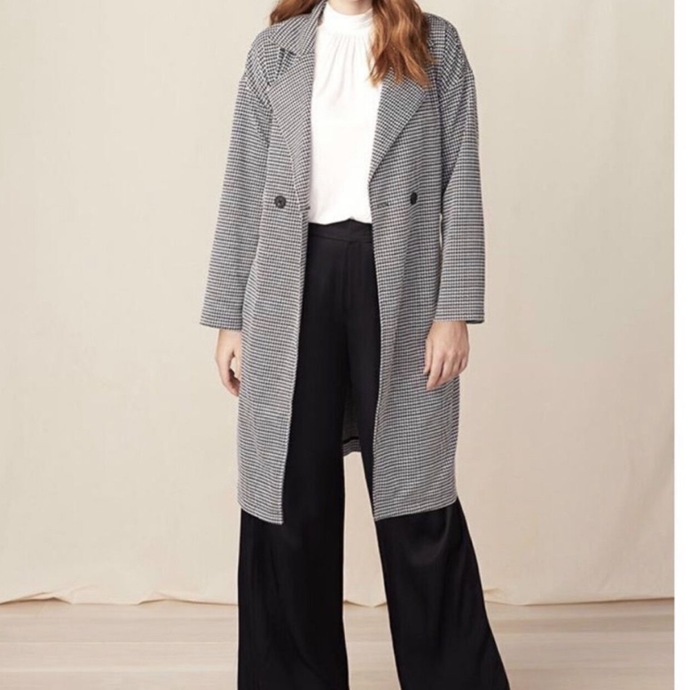 Good Hart Houndstooth Lightweight Belted Coat size Medium NWOT